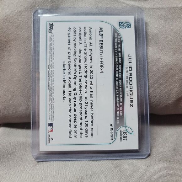 Seatle Mariners Julio Rodriguez 2022 Topps Update series rookie card RC #US97 - Picture 4 of 8